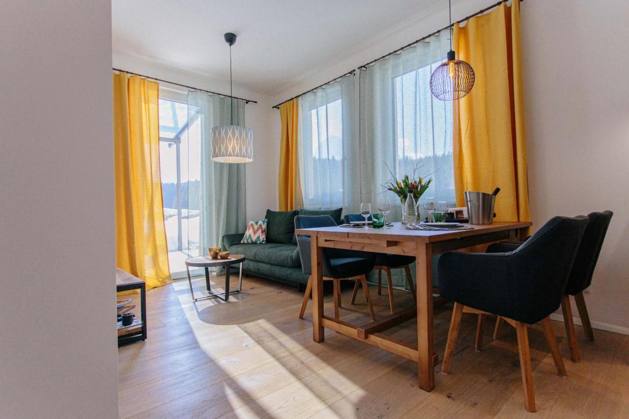 ליוטאש Forellenhof Appartements & Grossmutters Bungalow מראה חיצוני תמונה