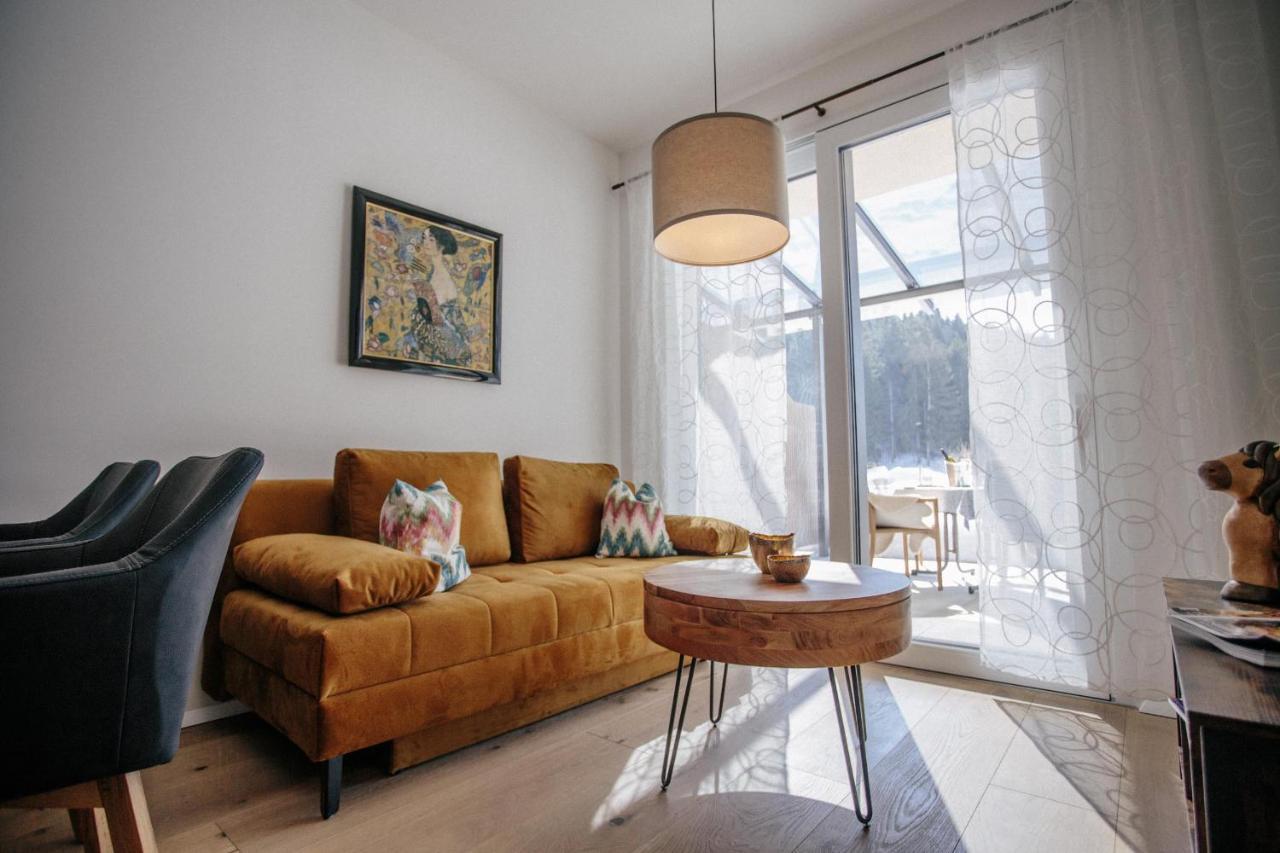 ליוטאש Forellenhof Appartements & Grossmutters Bungalow מראה חיצוני תמונה